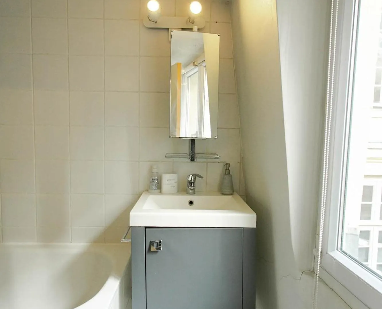 Ile Saint Louis 1Br - Cityapartmentstay Paris Apartment